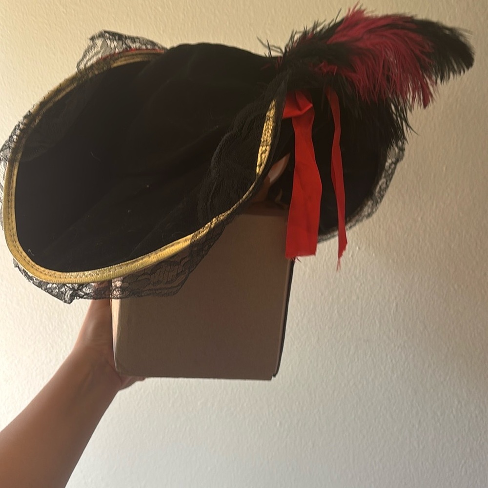 Halloween pirate hat